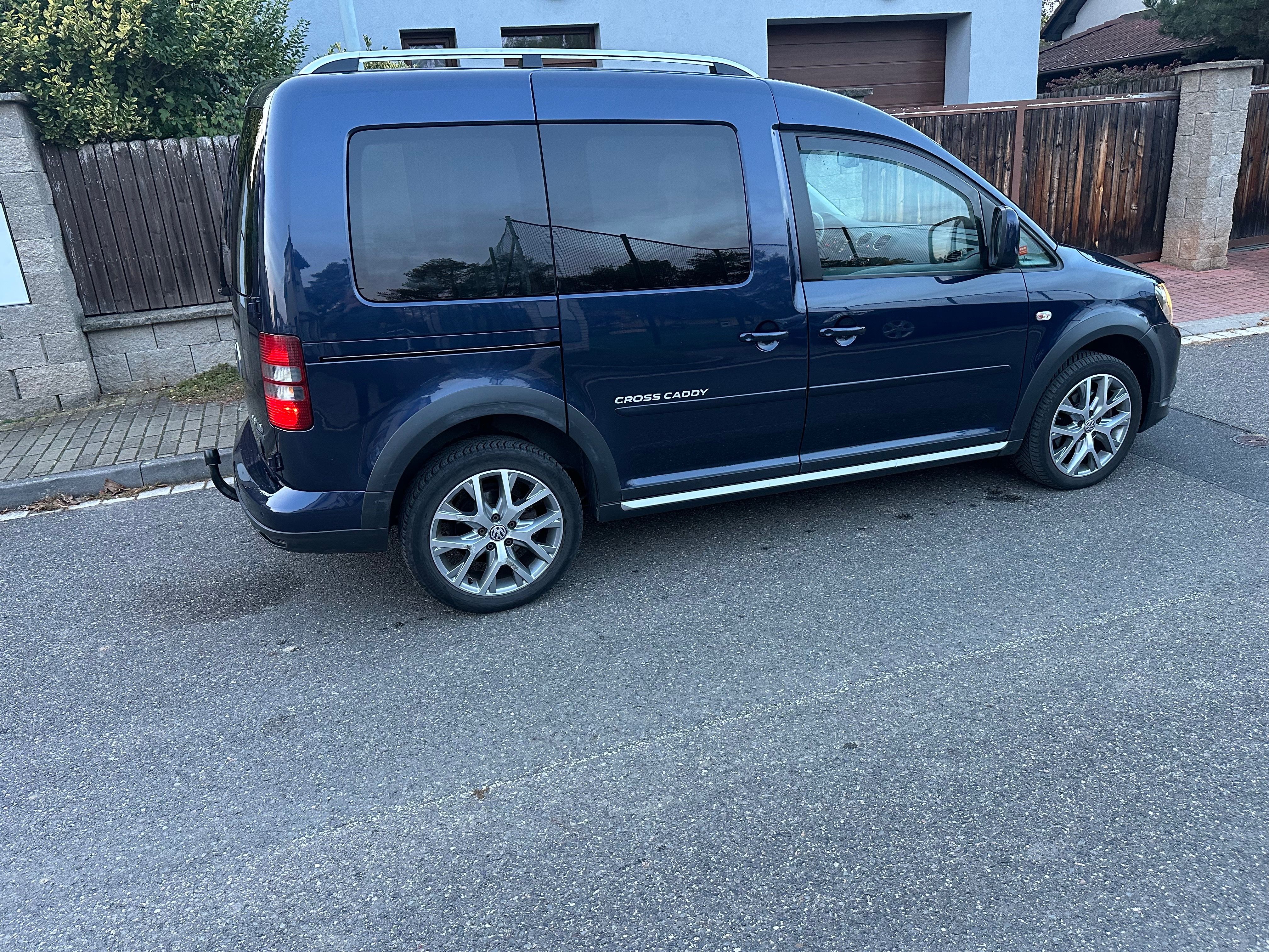 Volkswagen Caddy, 2,0 tdi - fotka 6