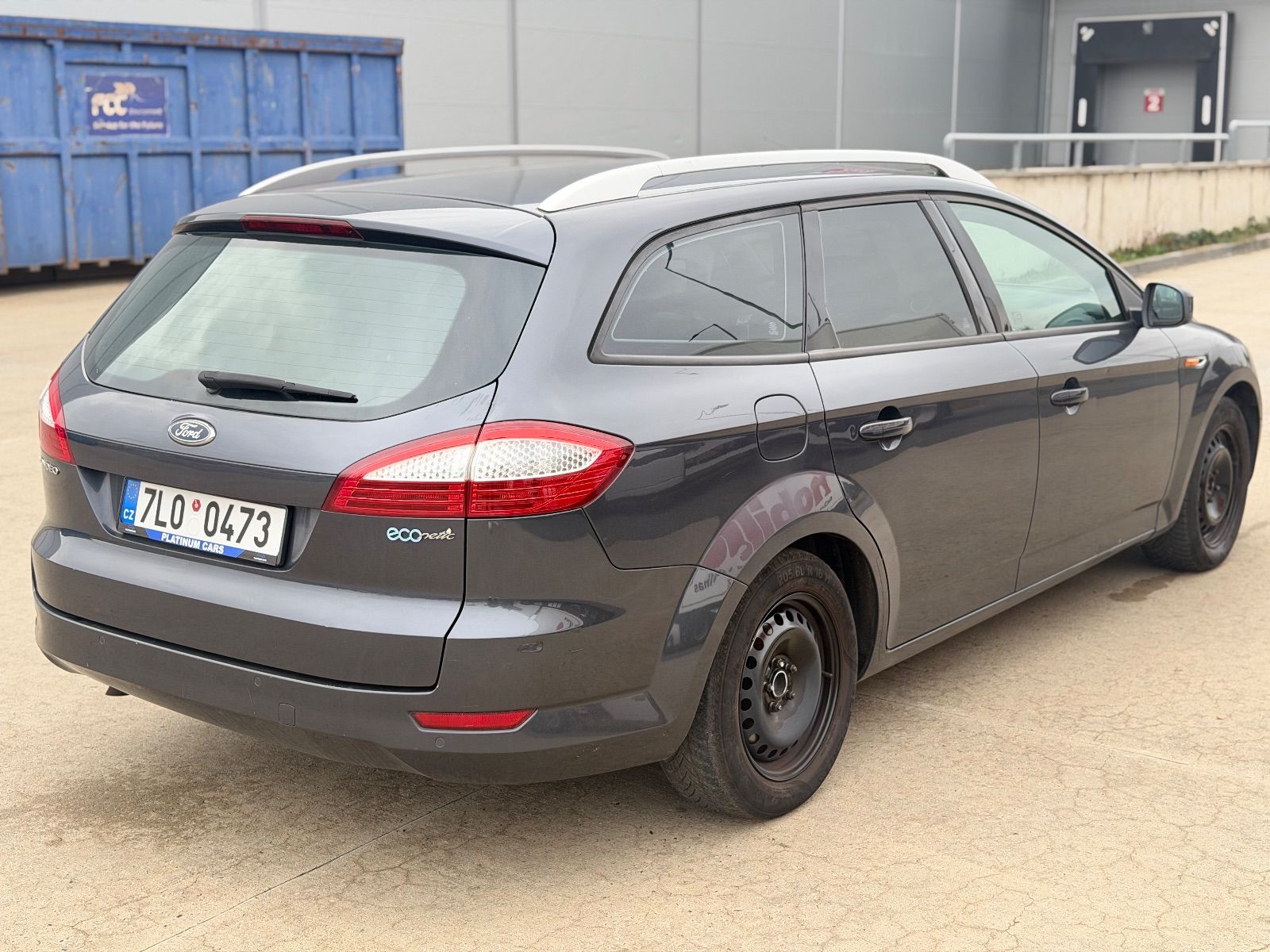 Ford Mondeo - fotka 4