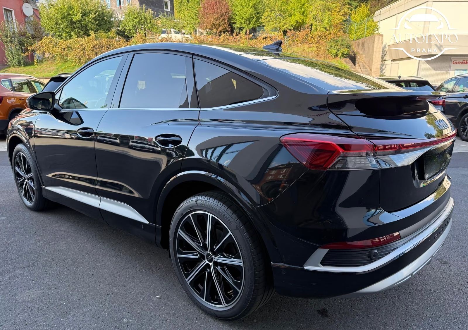 Audi Q4, Sportback 50 e-tron quattro * - fotka 4