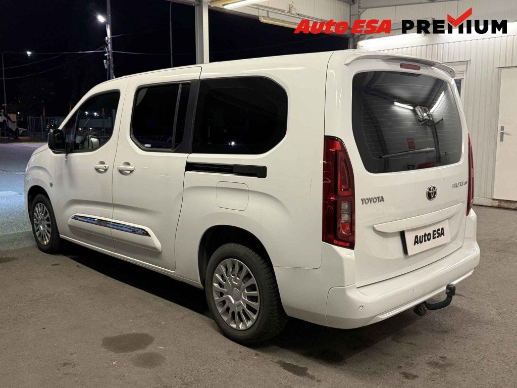 Toyota Proace City Verso, 1.2T MAXi,1.maj,ČR,AC,TZ - fotka 2