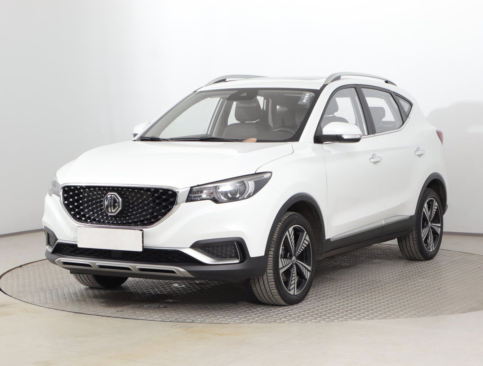 MG ZS, EV 42.5 kWh, SoH 83%, Luxury - fotka 2
