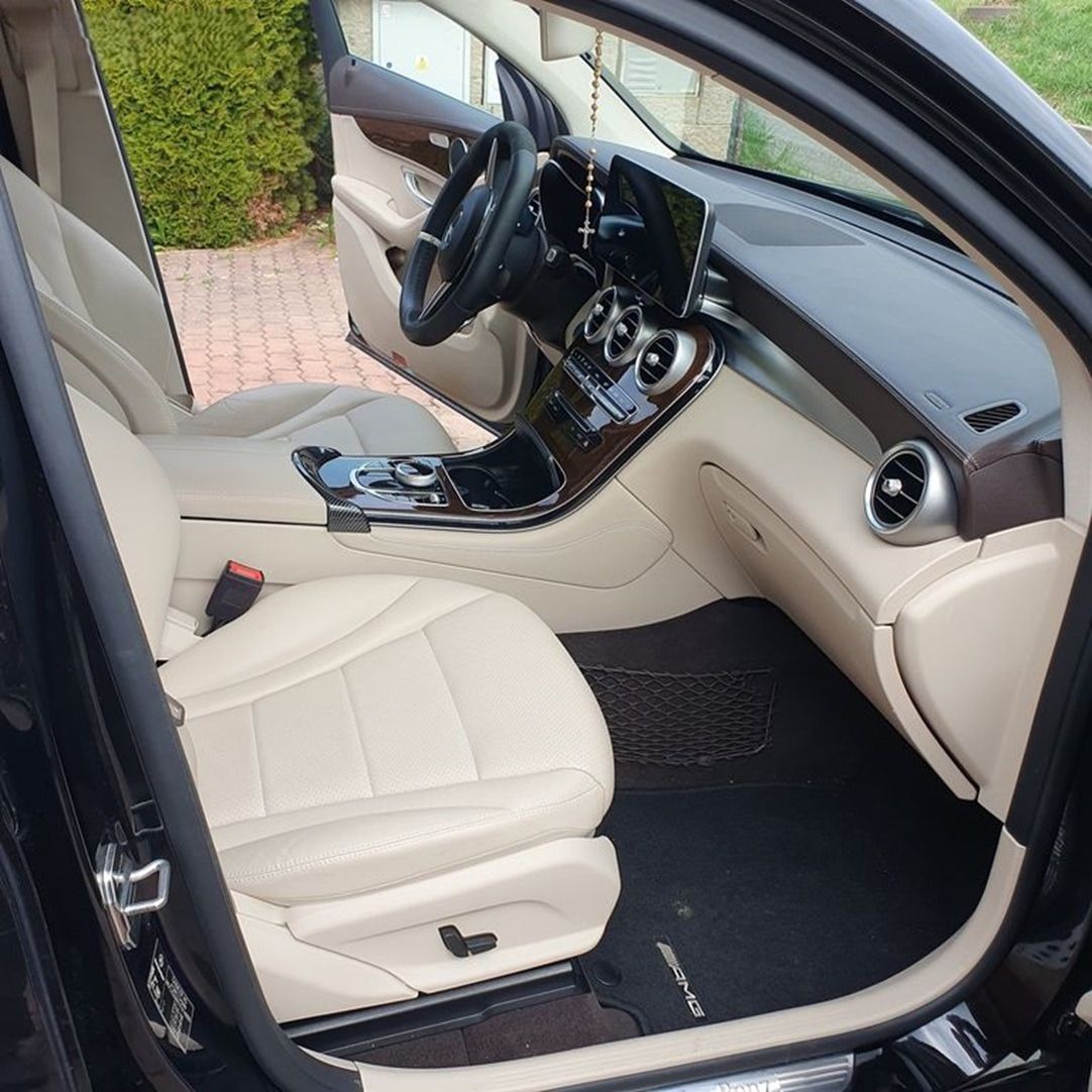 Mercedes-Benz GLC, 220D 4MATIC - fotka 4
