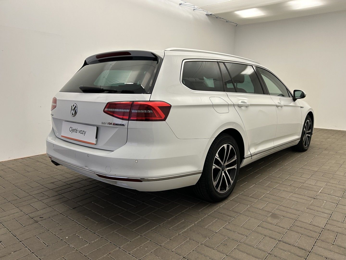 Volkswagen Passat Variant, 2.0TDI 4Motion 140kW 4x4  HIGH - fotka 2