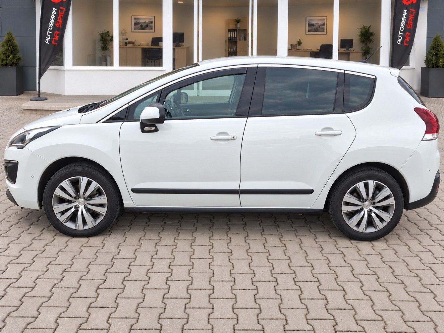 Peugeot 3008, 1.6HDI 80kW AUT -SERVISOVÁNO! - fotka 5