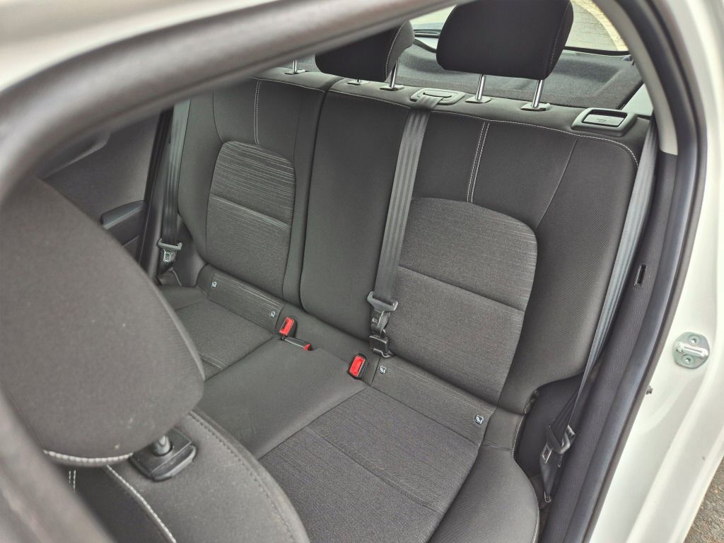 Kia Picanto, Comfort 1.0 CVVT 49 kW - fotka 5