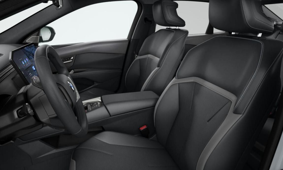 BMW Řada 3, i3 50 xDrive - fotka 4