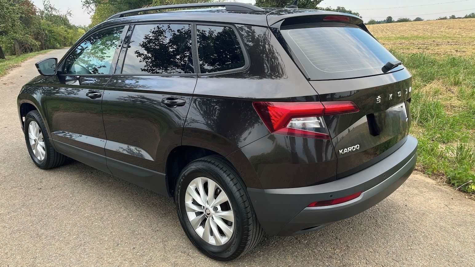 Škoda Karoq, 1.0 TSI Ambition, Tažné - fotka 3