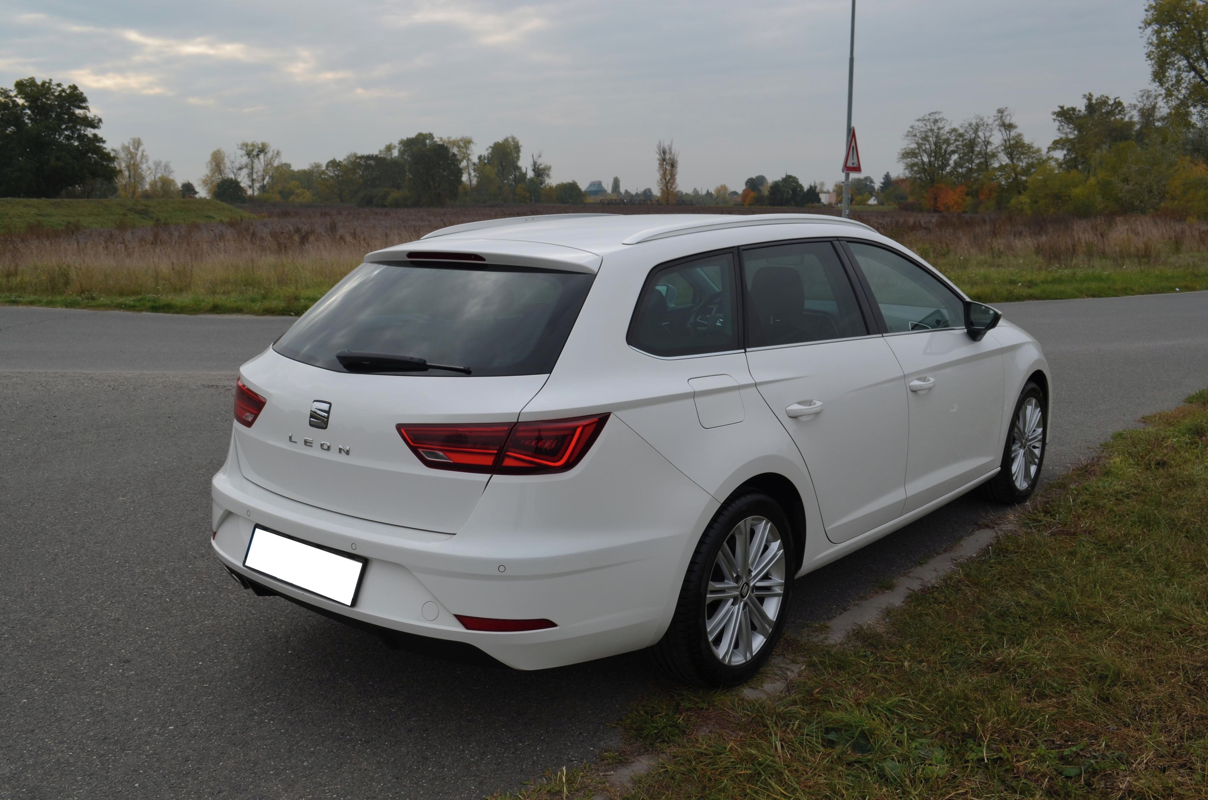 Seat Leon, 1.5 TSI 150 k Xcellence ST - fotka 4