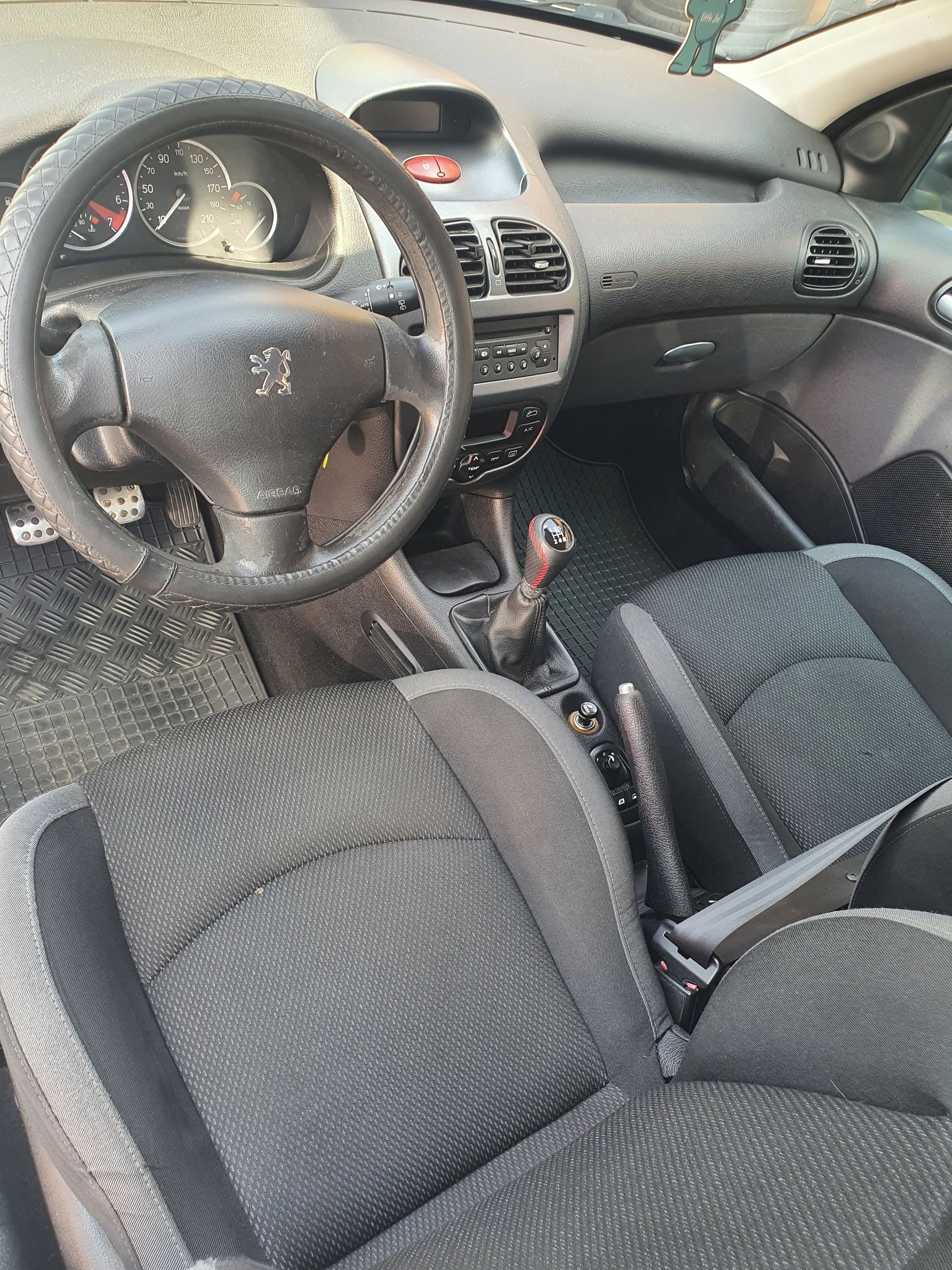 Peugeot 206, PEUGEOT 206 kombi Velmi pěkné - fotka 6