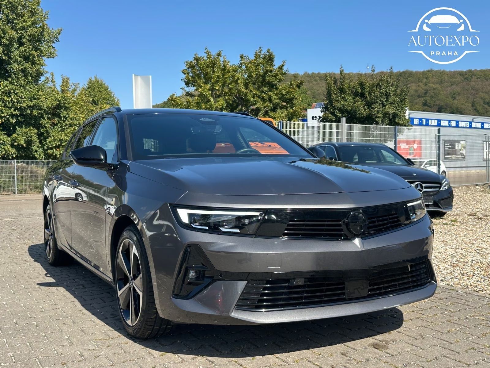 Opel Astra, L Sports Tourer GS