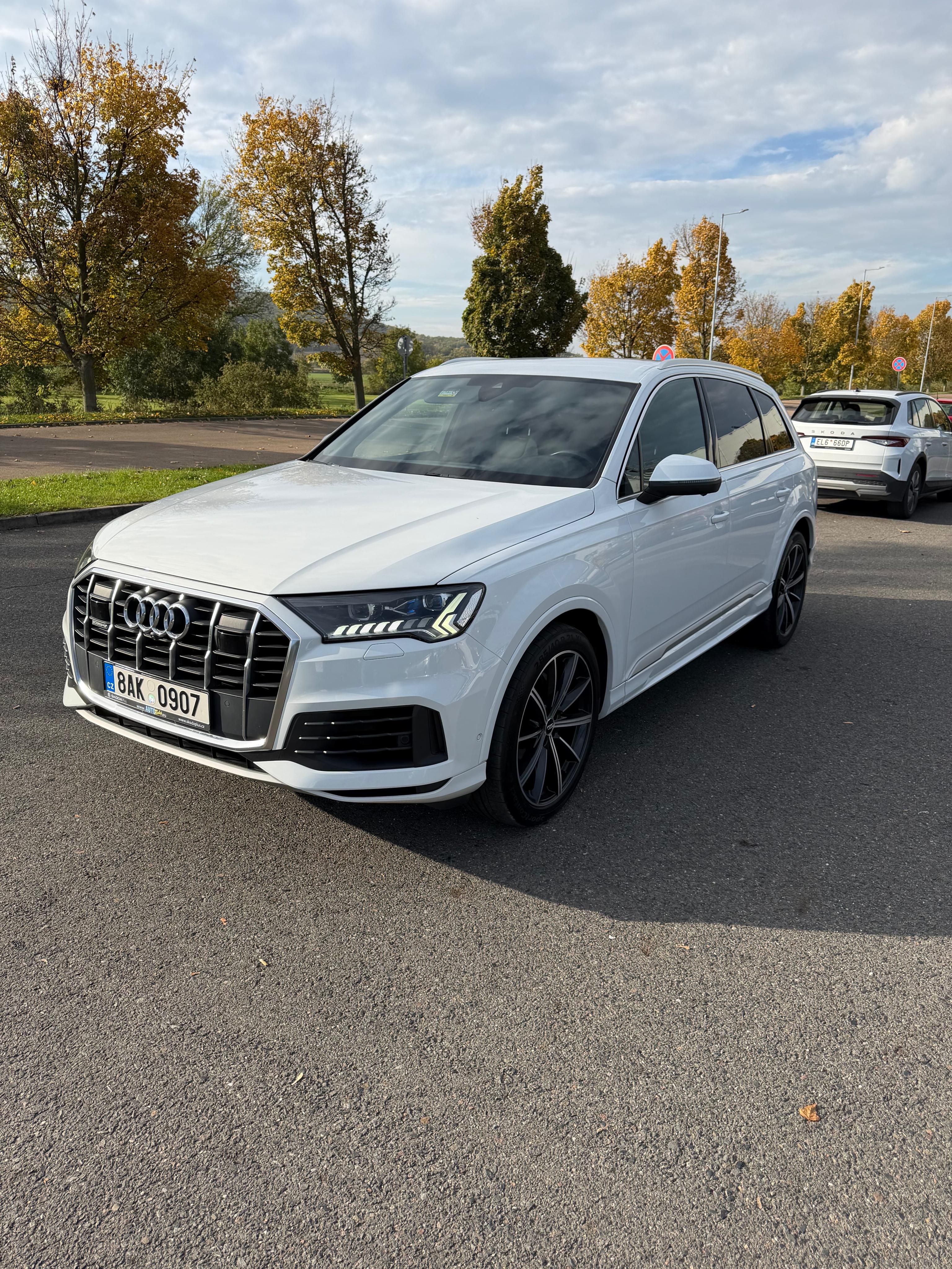 Audi Q7, 50TDI,DPH,Vzduch,Laser - fotka 2