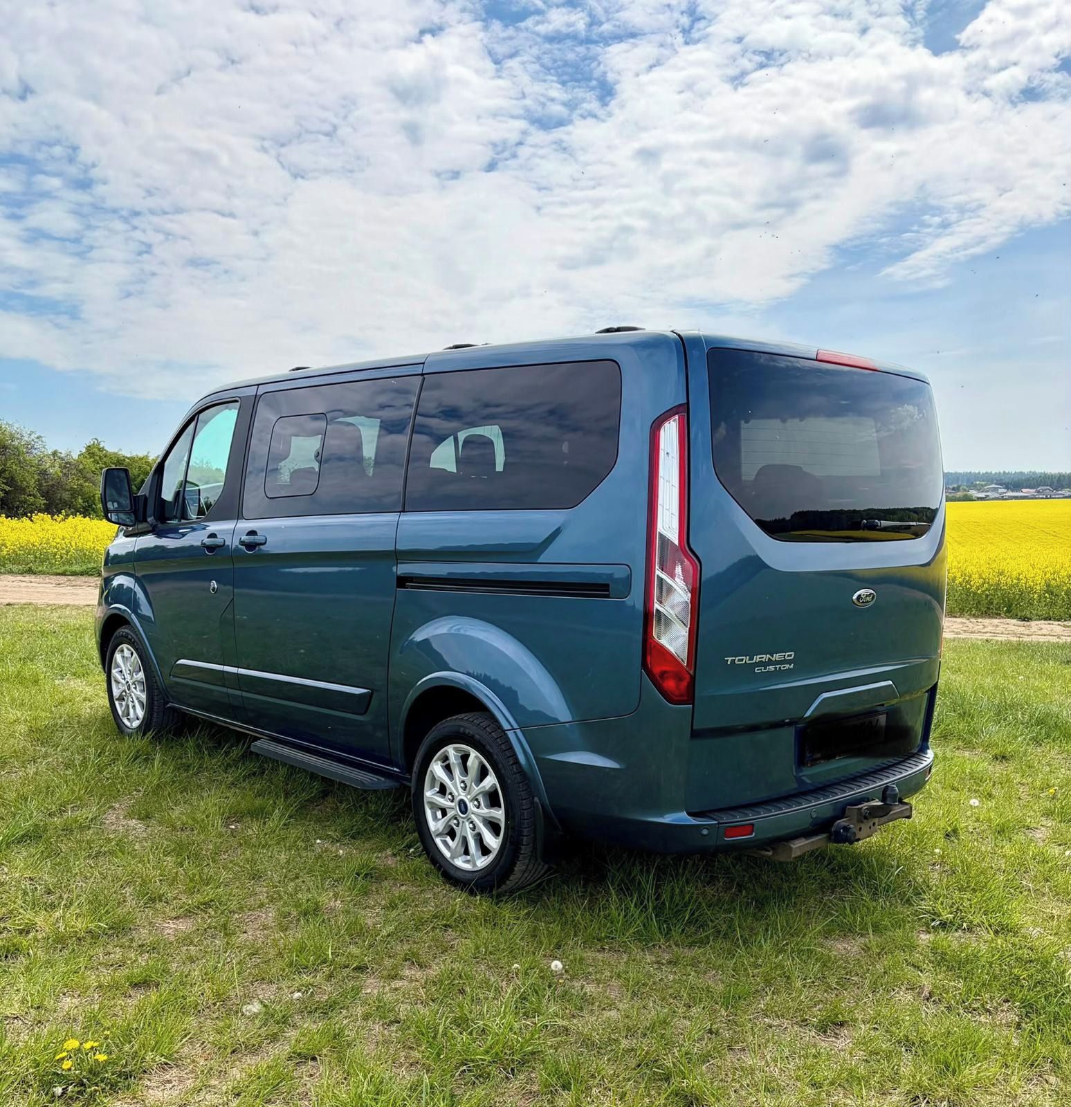 Ford Tourneo Custom, 2.0 TDCi ,8míst, servisováno - fotka 3