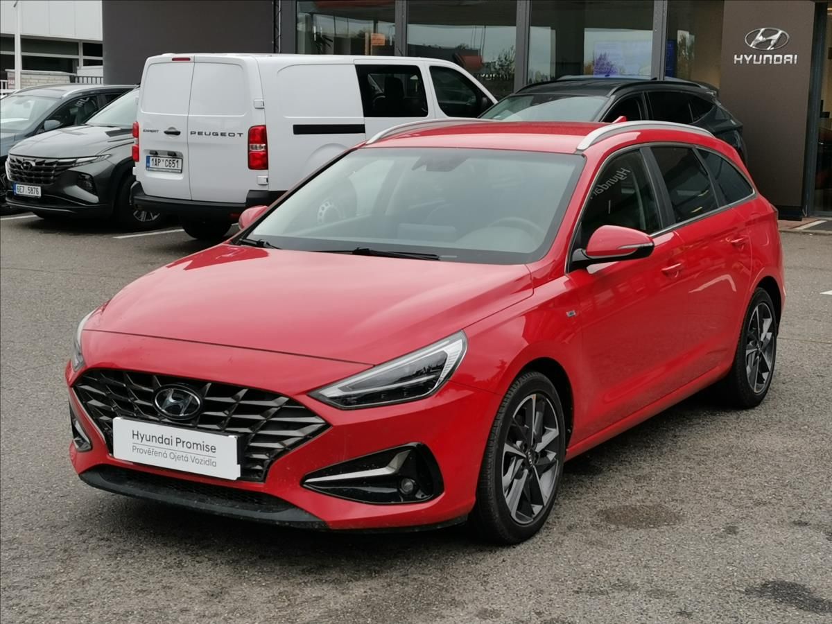 Hyundai i30, 1,5 T-GDI Smart kombi DCT - fotka 2