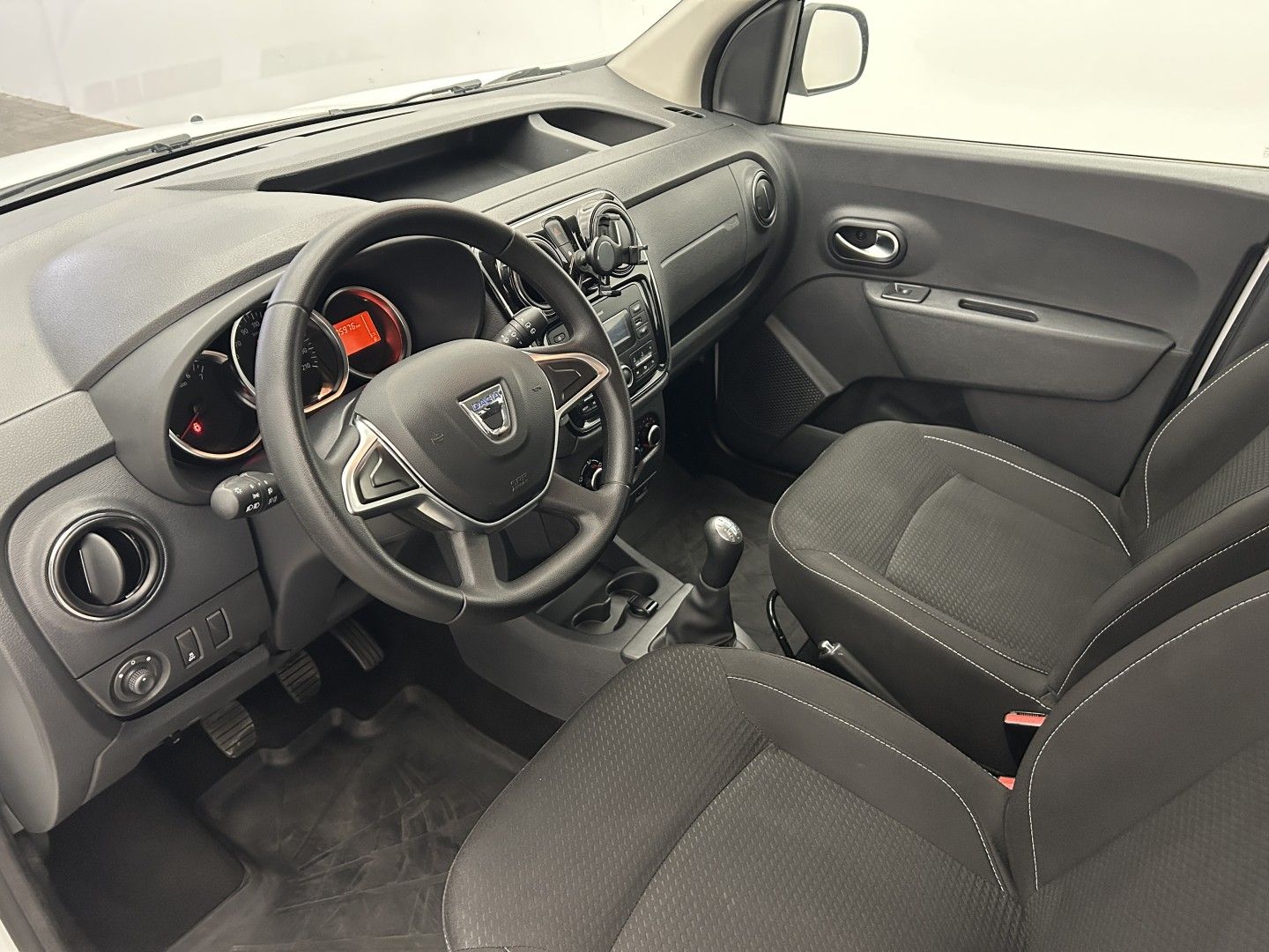 Dacia Dokker, 1.6TCe 75kW Arctica - fotka 6