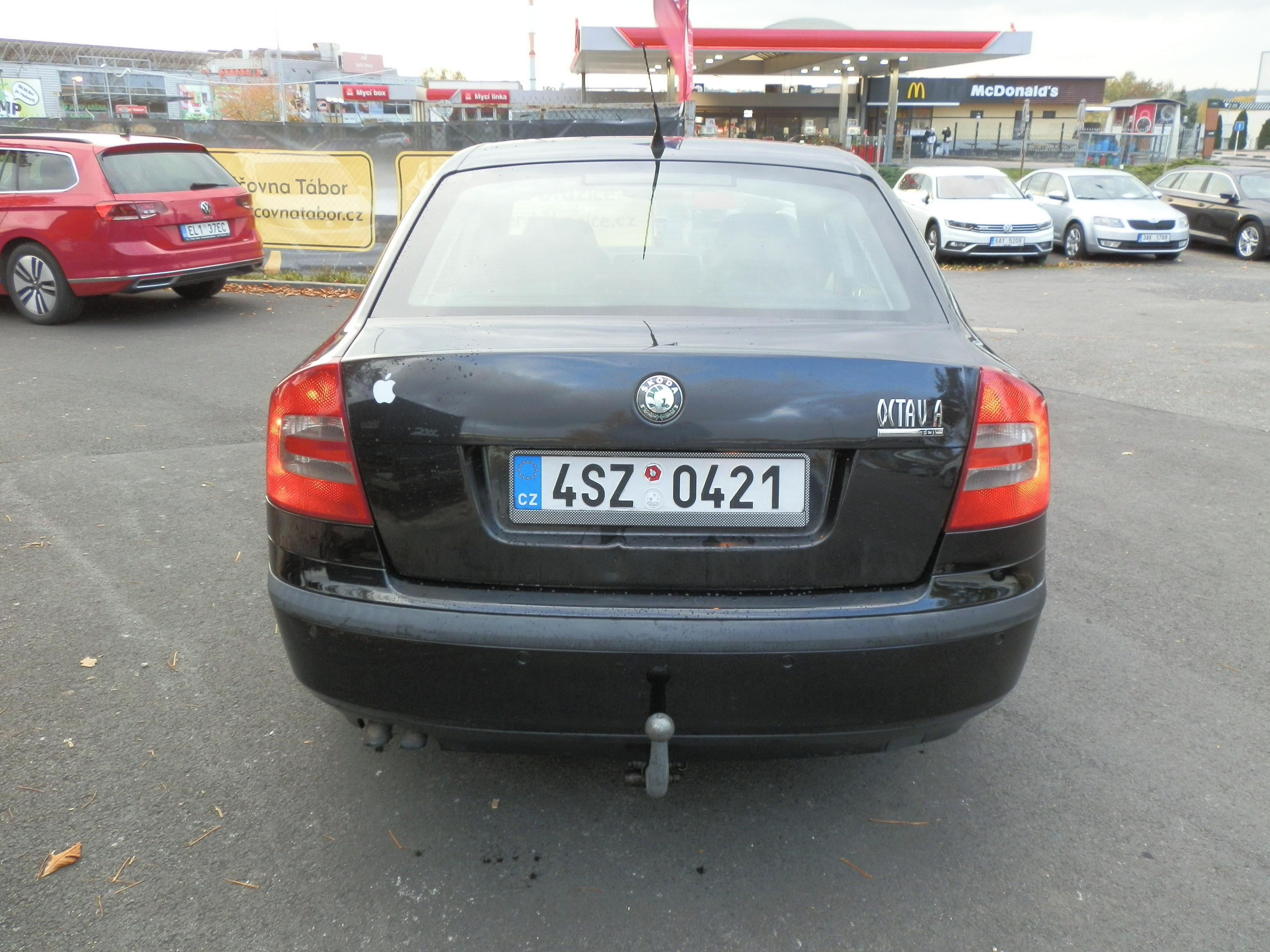 Škoda Octavia, 1,9TDi - Automat - fotka 6