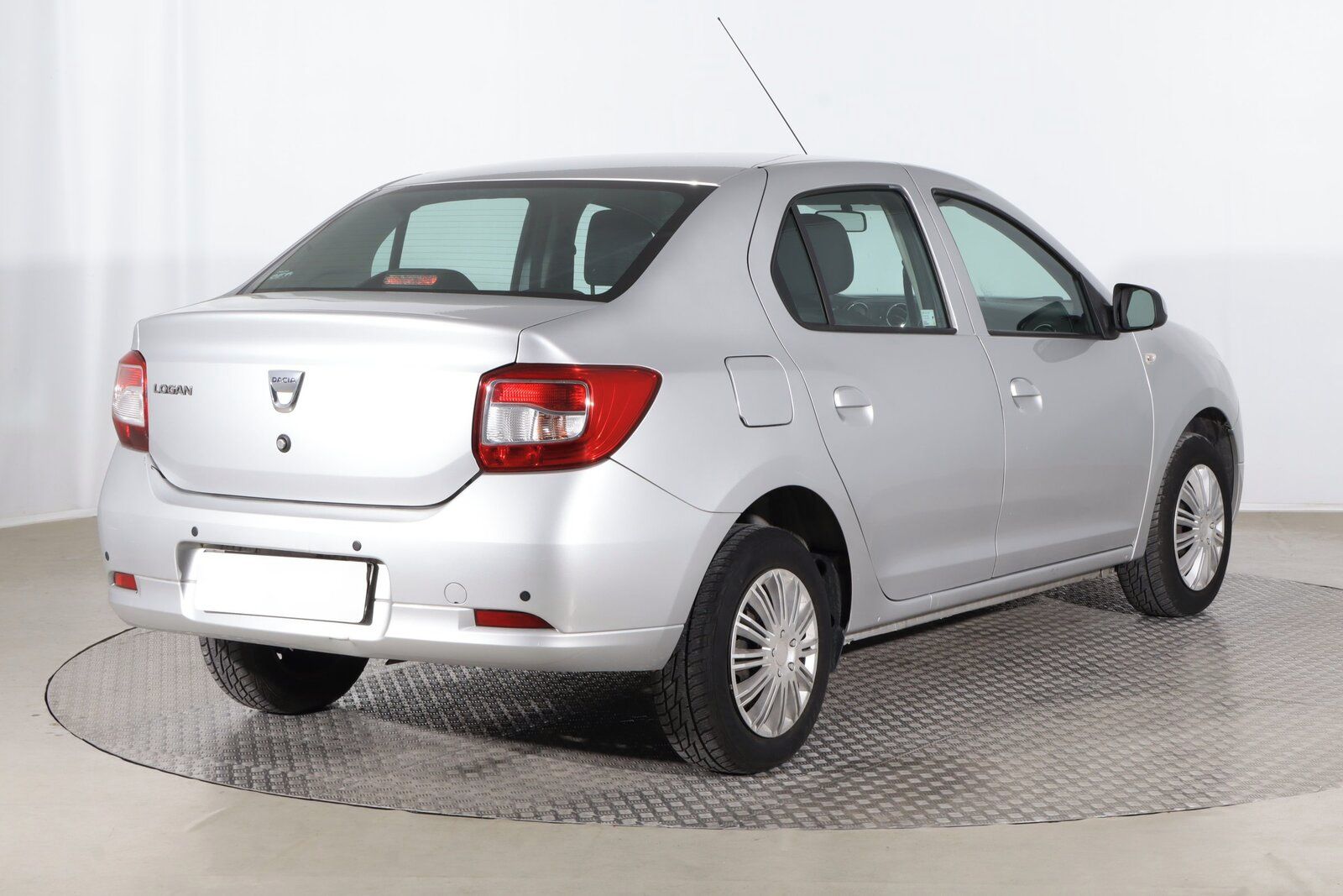 Dacia Logan, 1.2 16V - fotka 5