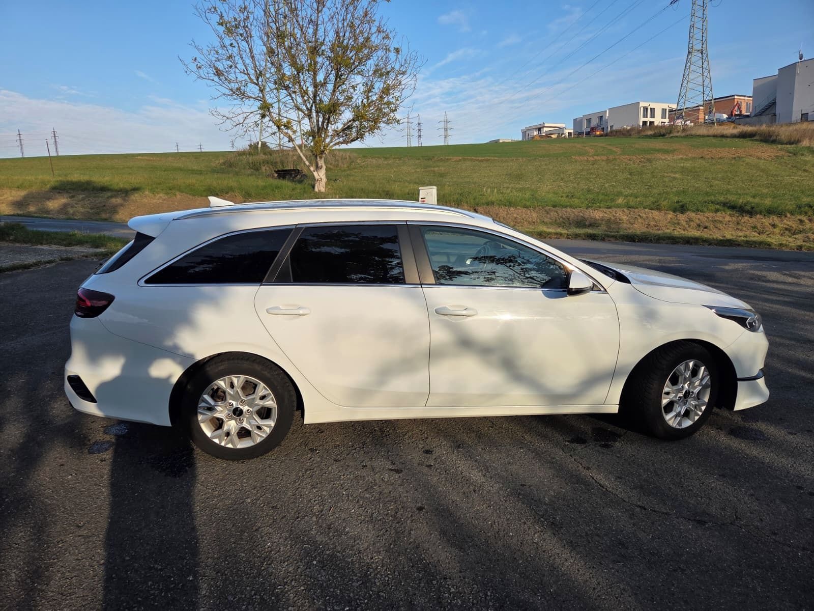 Kia Cee´d SW, Kia Ceed Top SW, ČR, Záruka - fotka 6