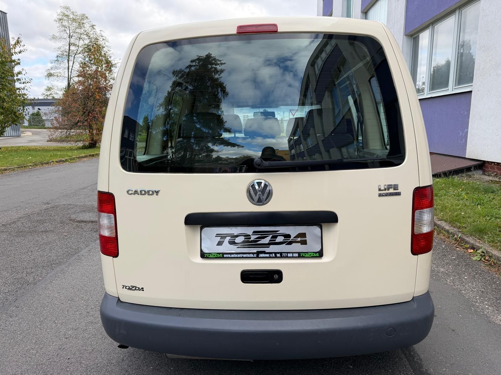 Volkswagen Caddy, 2,0 CNG Ecofuel - fotka 4