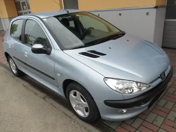 Peugeot 206, 1.4 HDi KLIMA TOP STAV!