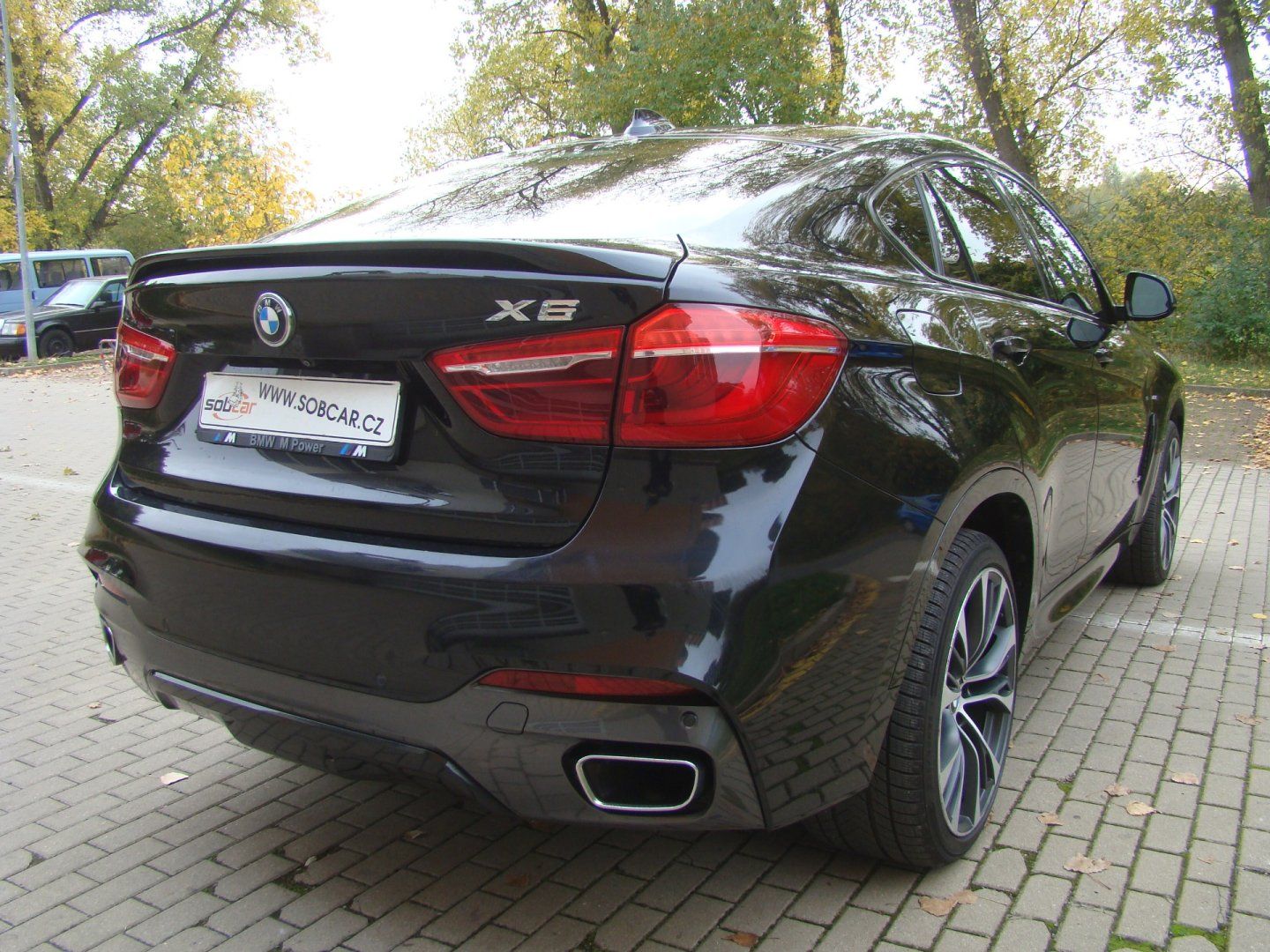 BMW X6, 40d xDrive Mpaket - fotka 4