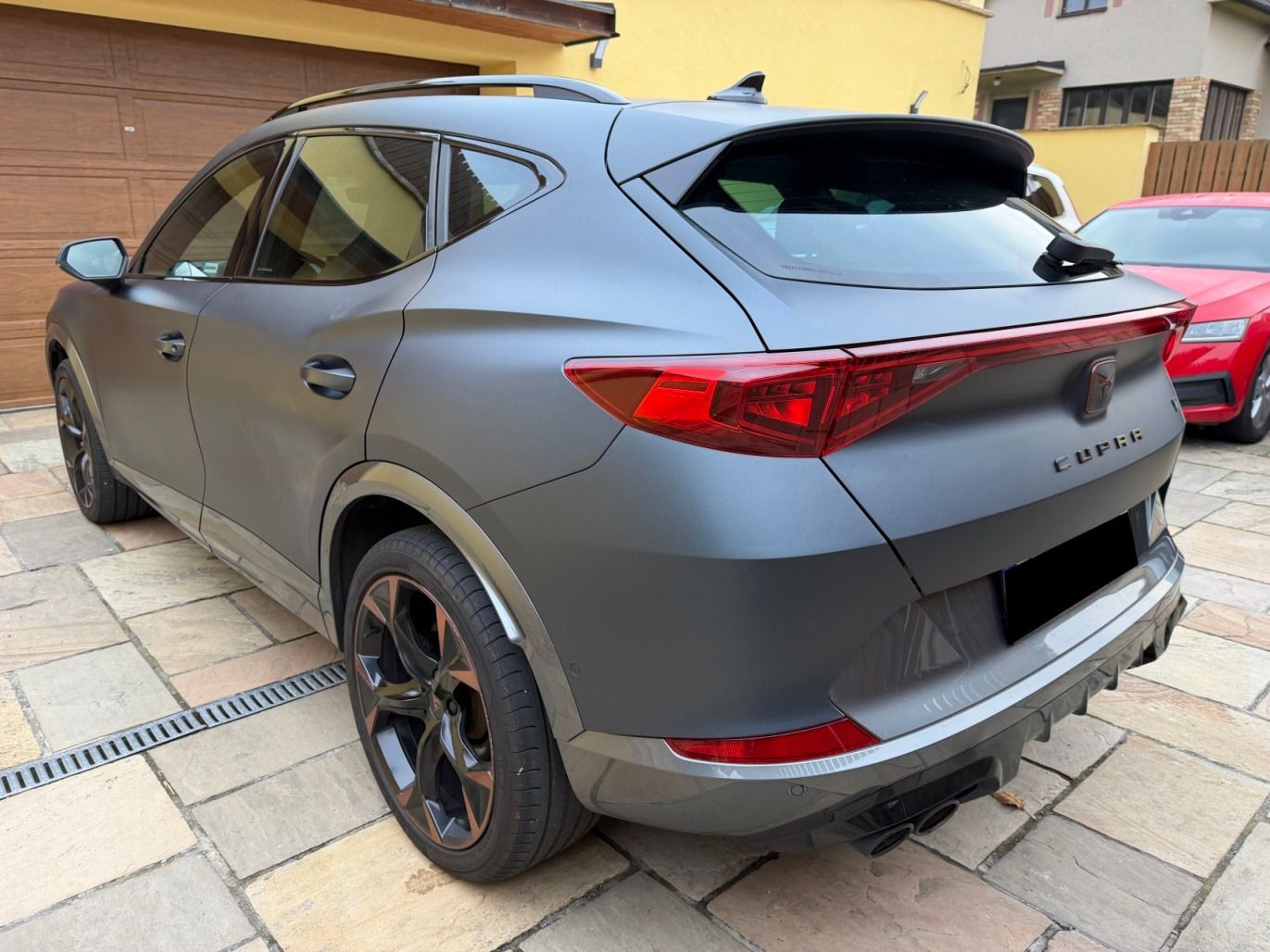 Cupra Formentor, VZ 2.0 Tsi 228kW 4Drive ČR - fotka 3