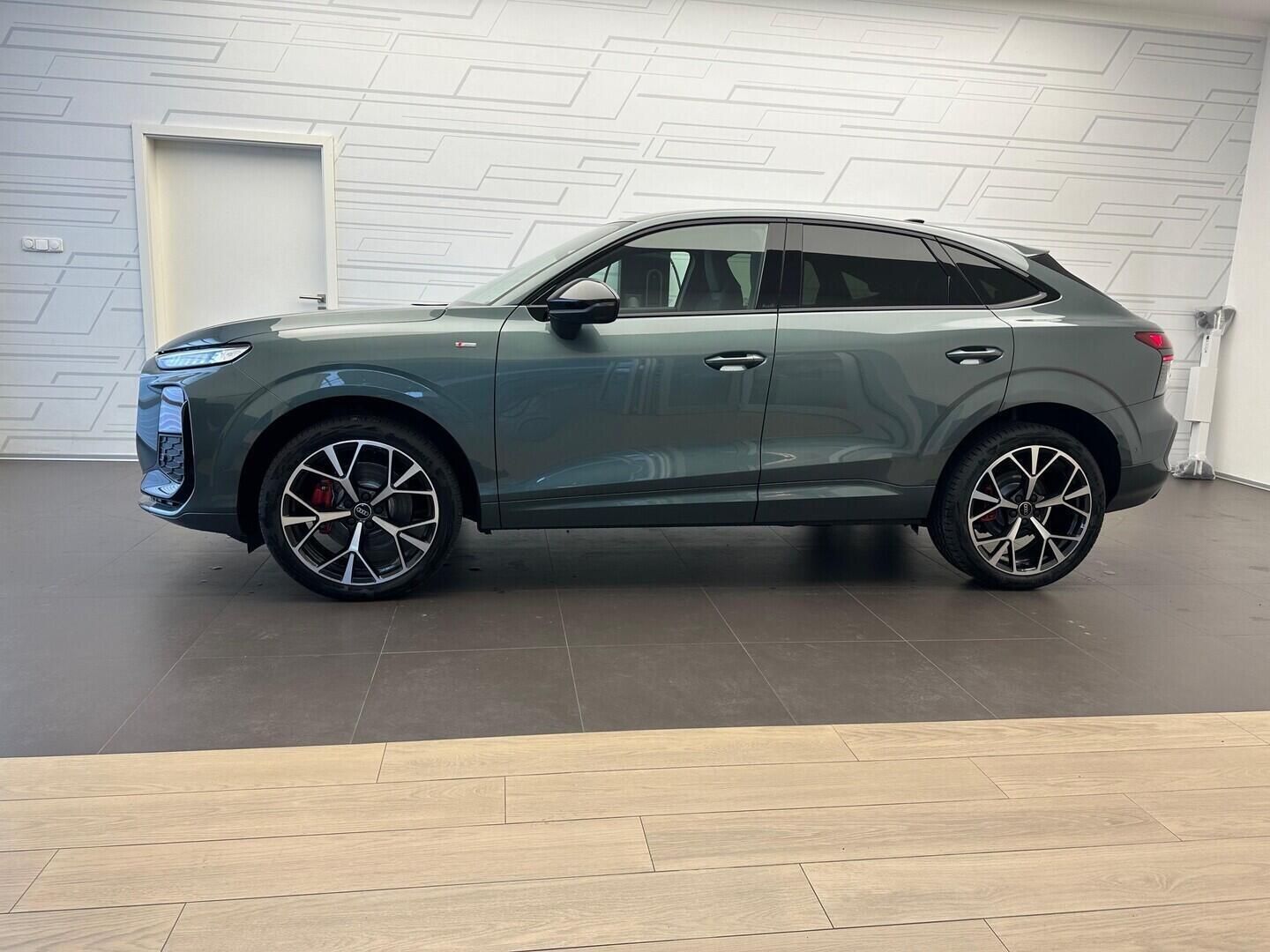 Audi Q3, SB TDI quattro 142    kW - fotka 4