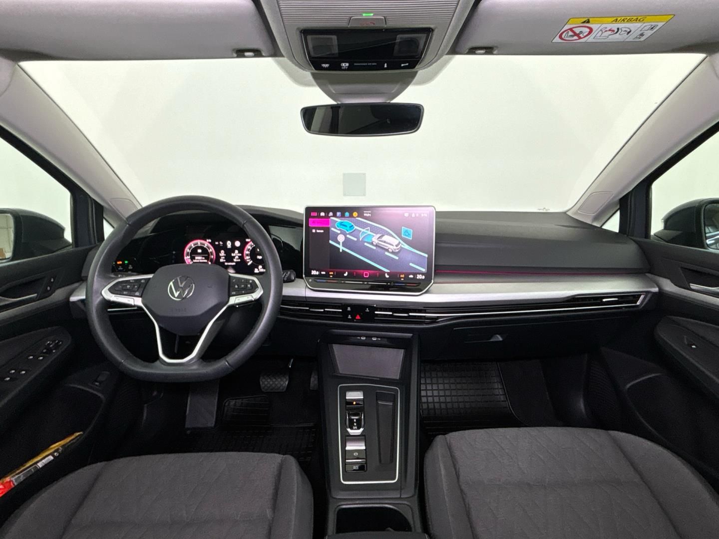 Volkswagen Golf, 1.5 eTSi / 85 kW Life DSG - fotka 5