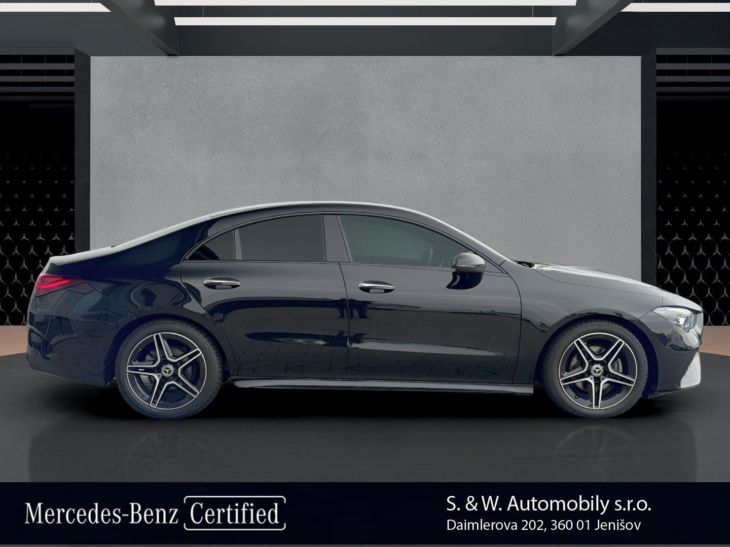 Mercedes-Benz CLA, 180 d AMG - fotka 4