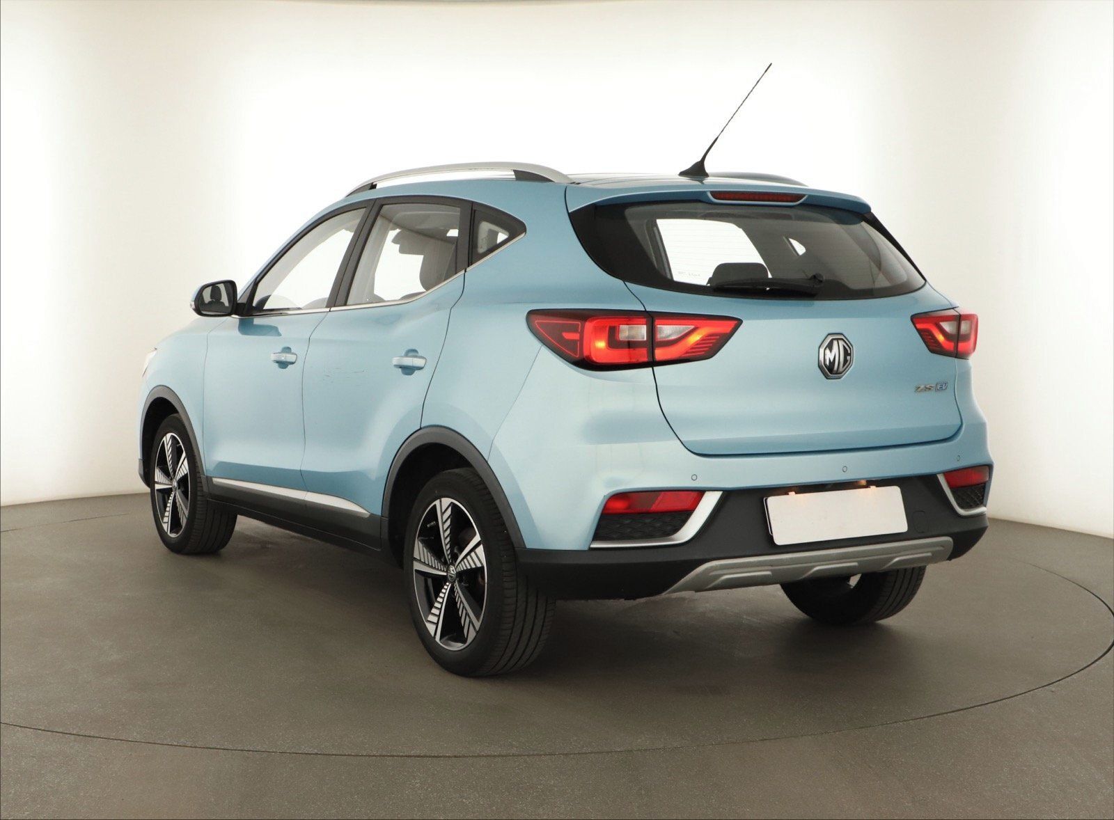 MG ZS, EV 42.5 kWh, SoH 87%, Luxury - fotka 4