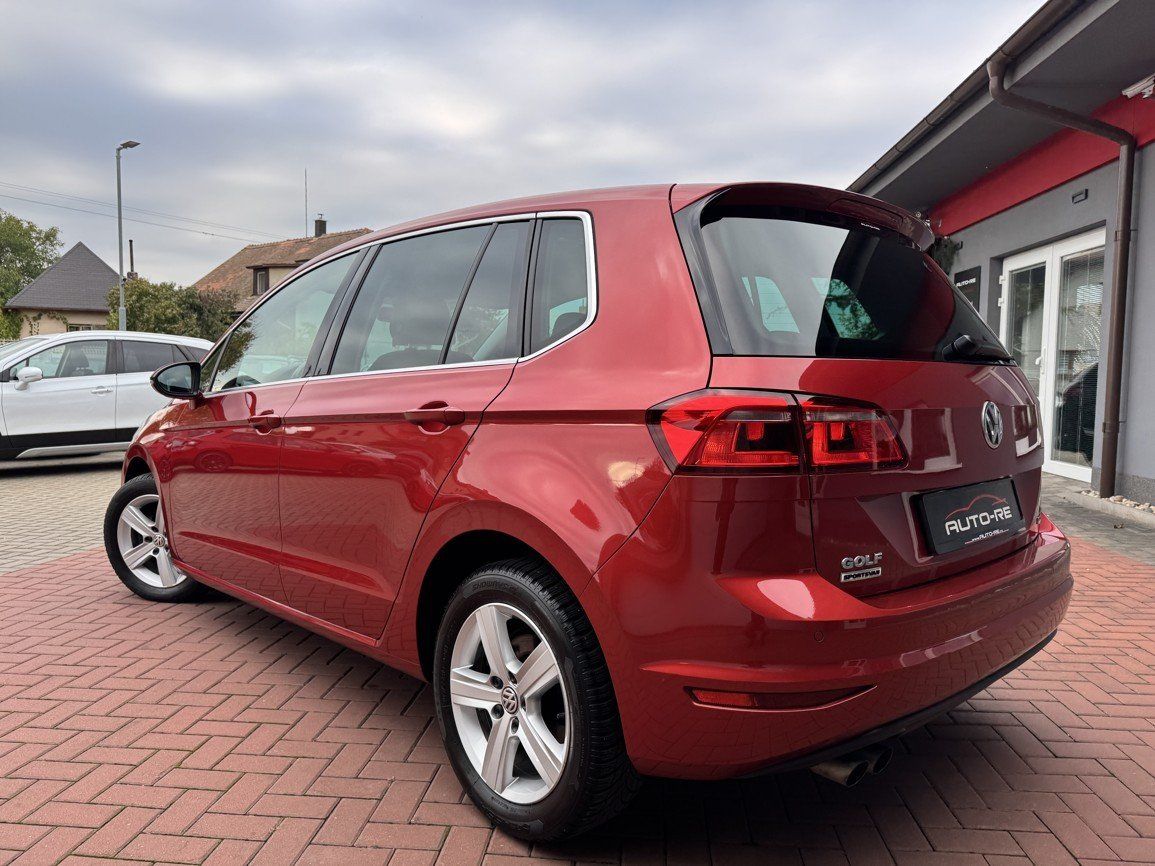 Volkswagen Golf Sportsvan, 1.4TSi HighLine Xenony Navi - fotka 3