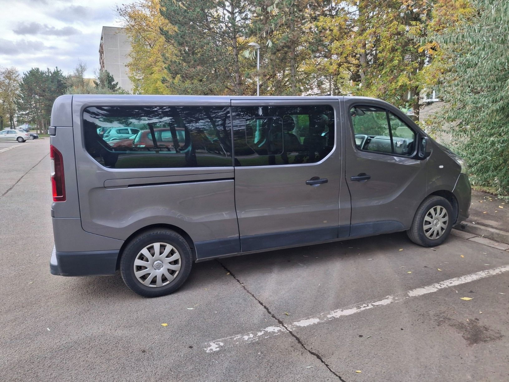 Renault Trafic, 1.6 DCi 8míst L2 - fotka 2