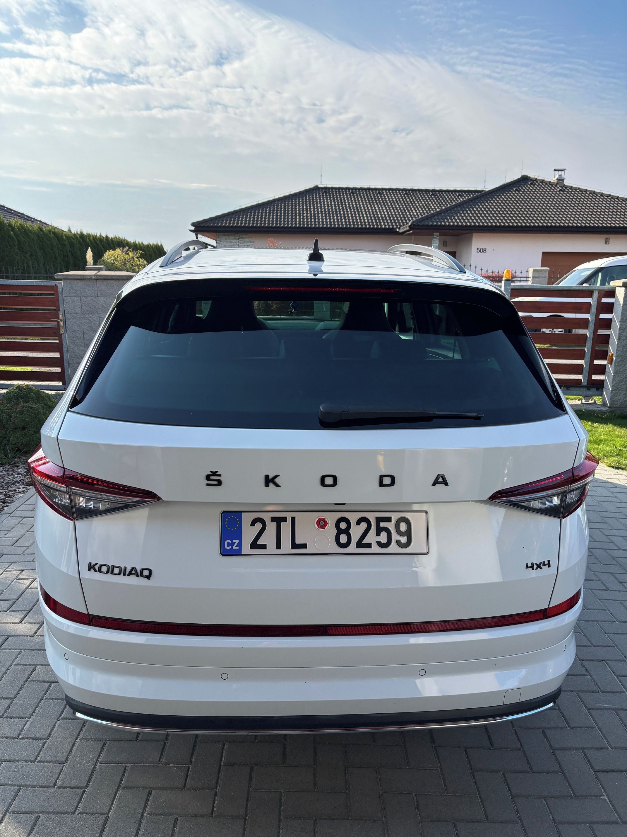 Škoda Kodiaq, 2,0TDI 4x4,DSG,147kW, 95tis km - fotka 4