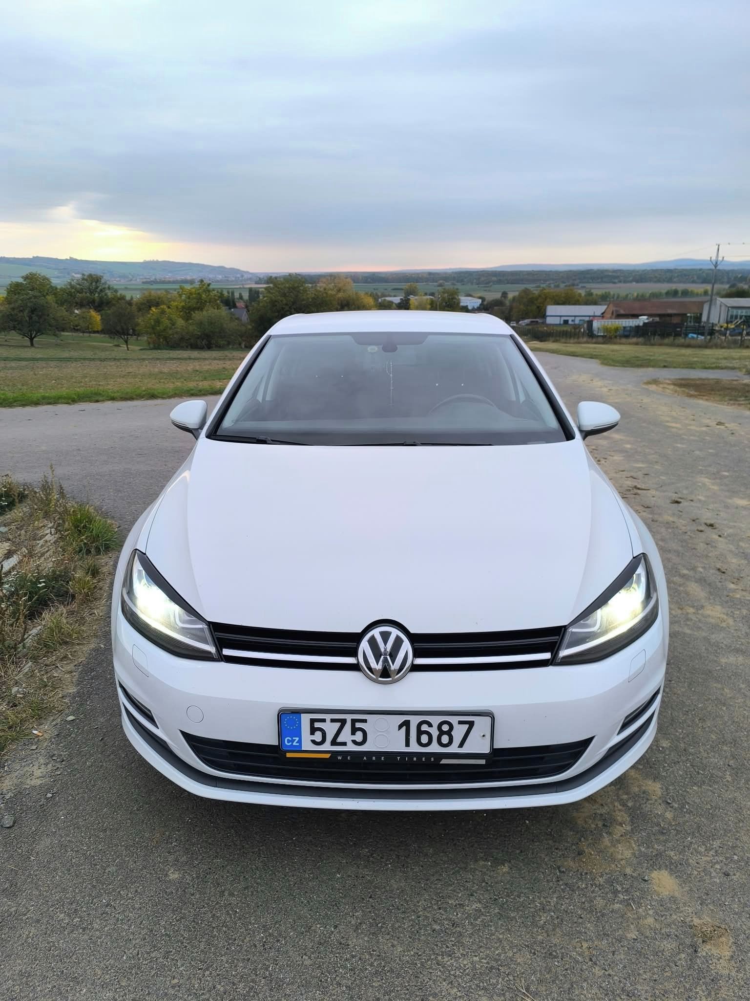 Volkswagen Golf - fotka 4