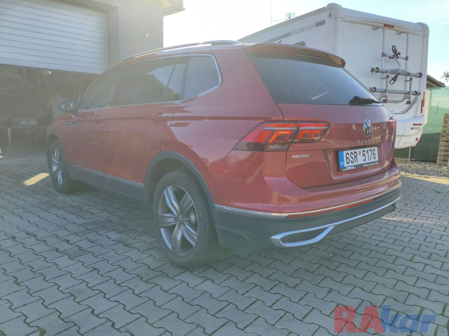 Volkswagen Tiguan, Elegance 2,0 TDI 4Motion - fotka 3