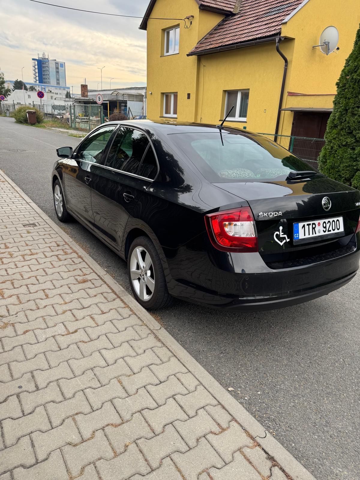 Škoda Rapid, 1.0 TSI 81 kW Style - fotka 2