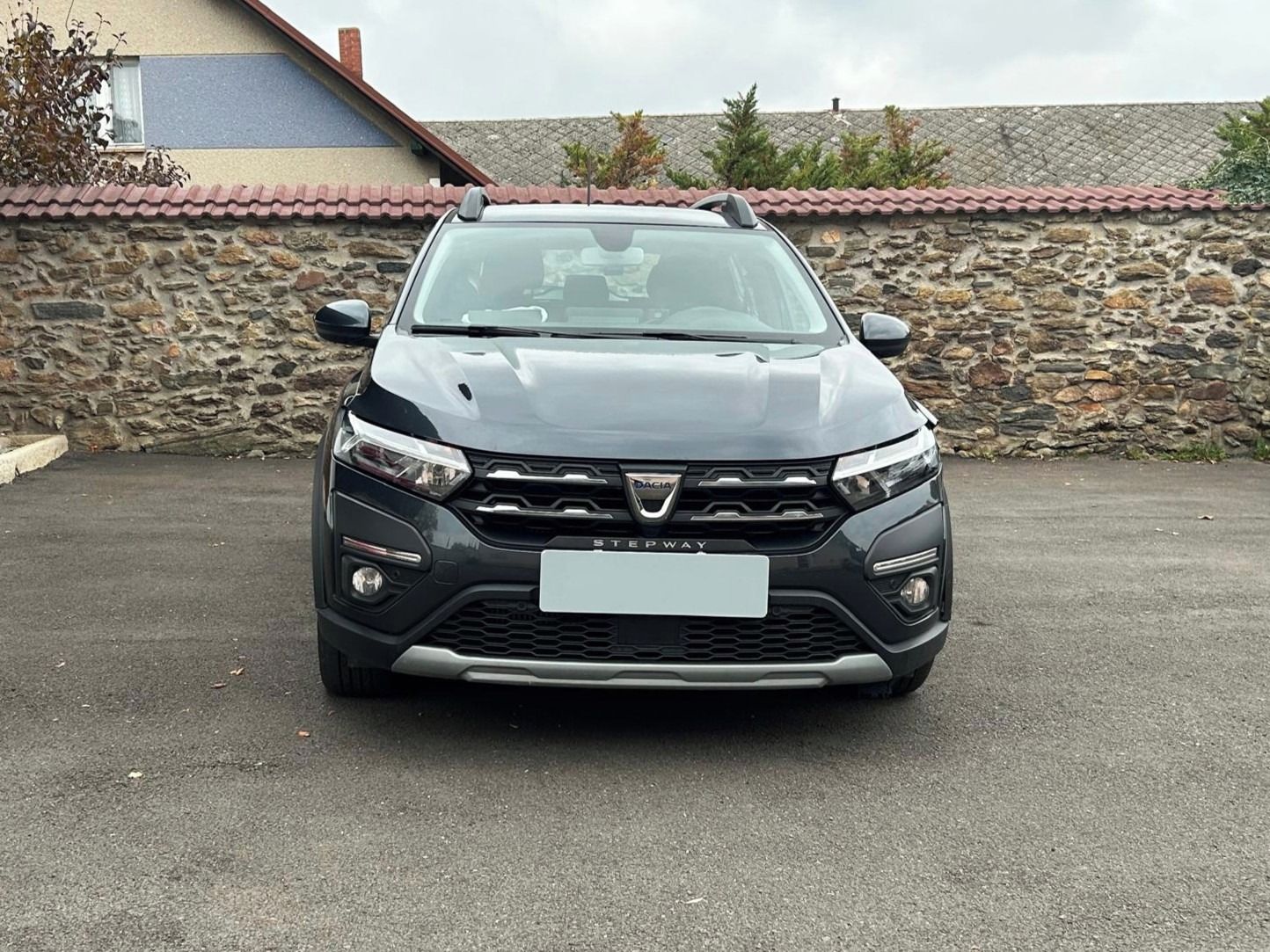 Dacia Sandero, 1.0 TCi Stepway automat - fotka 2