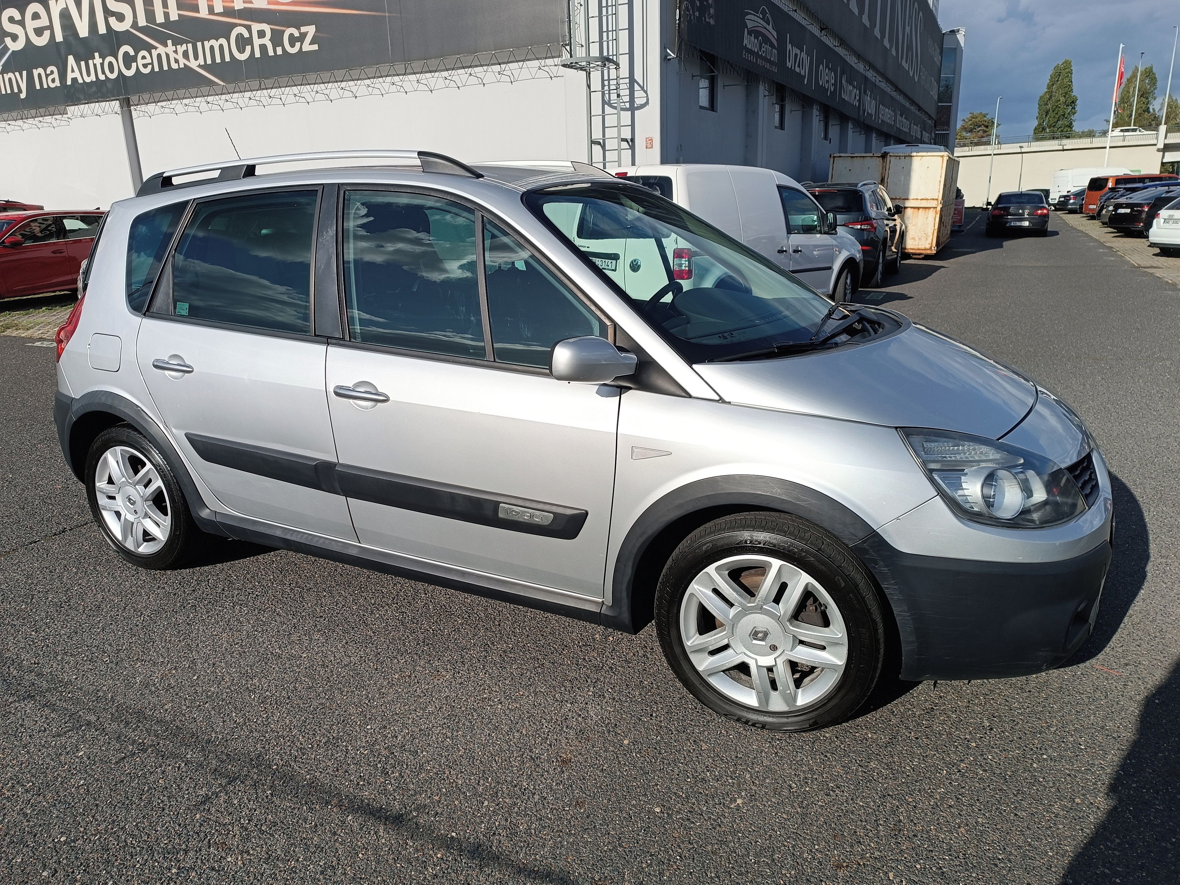 Renault Scénic, 1.9cdi,1.maj.,130tis.km - fotka 2