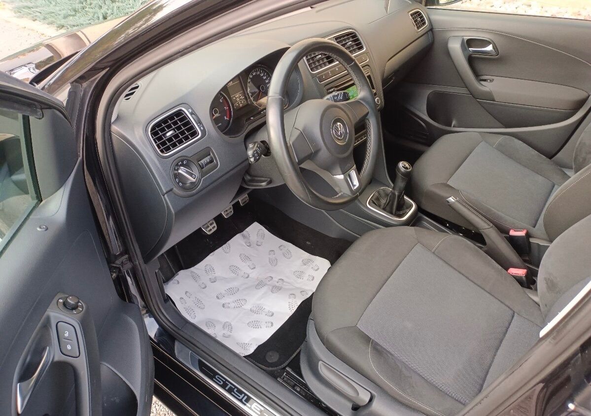 Volkswagen Polo, 1.4 16V Style - fotka 6