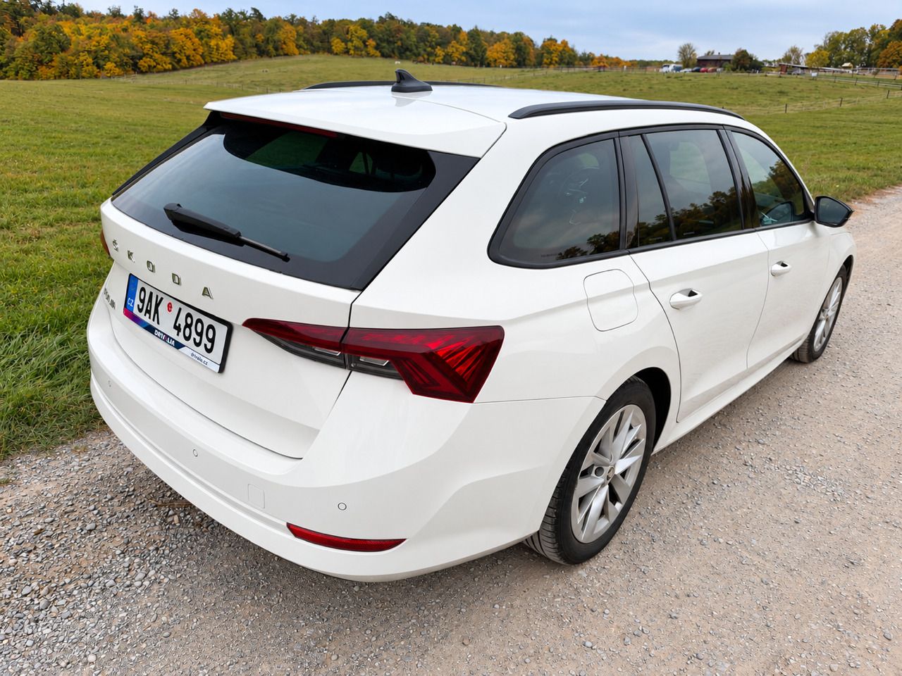 Škoda Octavia, 2.0TDI STYLE+ NEZ. TOP. LED ČR - fotka 3