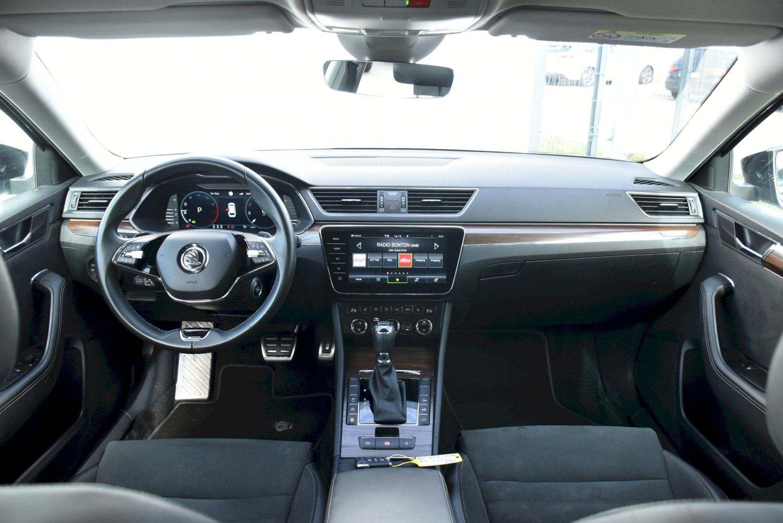 Škoda Superb, Scout 2.0 TSI 206kW 4x4 DSG - fotka 5