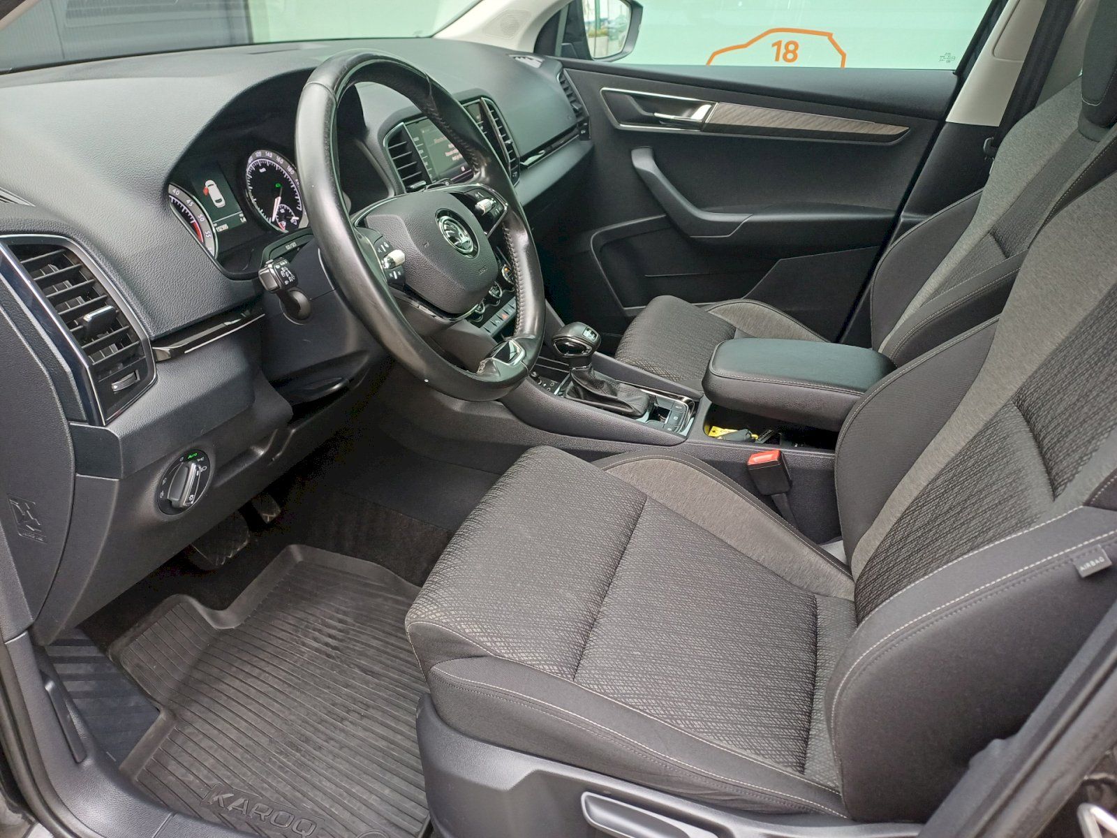 Škoda Karoq, Style 4X4 DSG TDI 2.0 / 110 kW - fotka 6