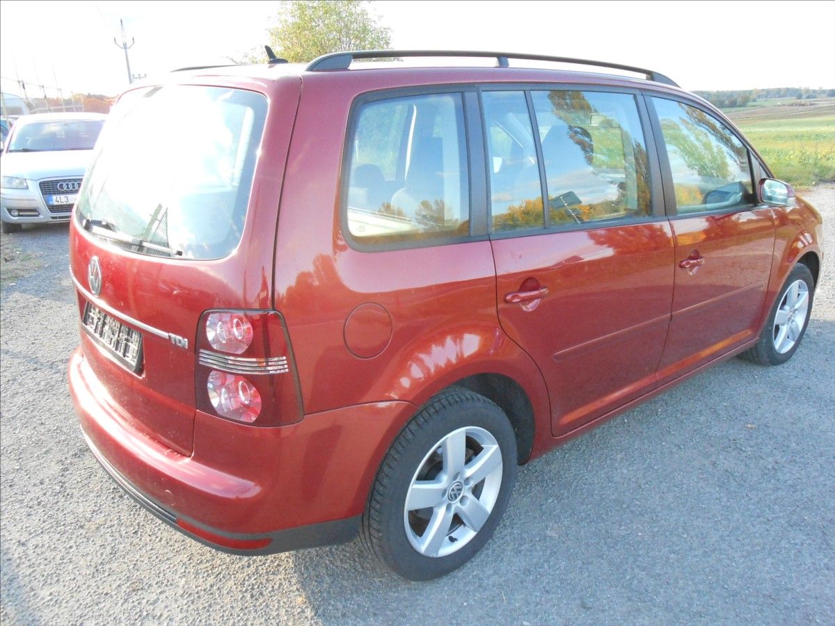 Volkswagen Touran, 1,9 TDI 77 kW Nová spojka - fotka 4