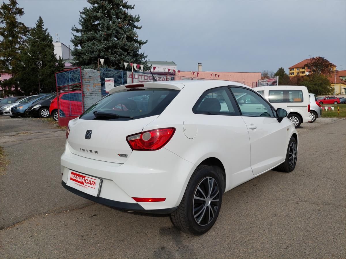 Seat Ibiza, 1,2 i - fotka 5