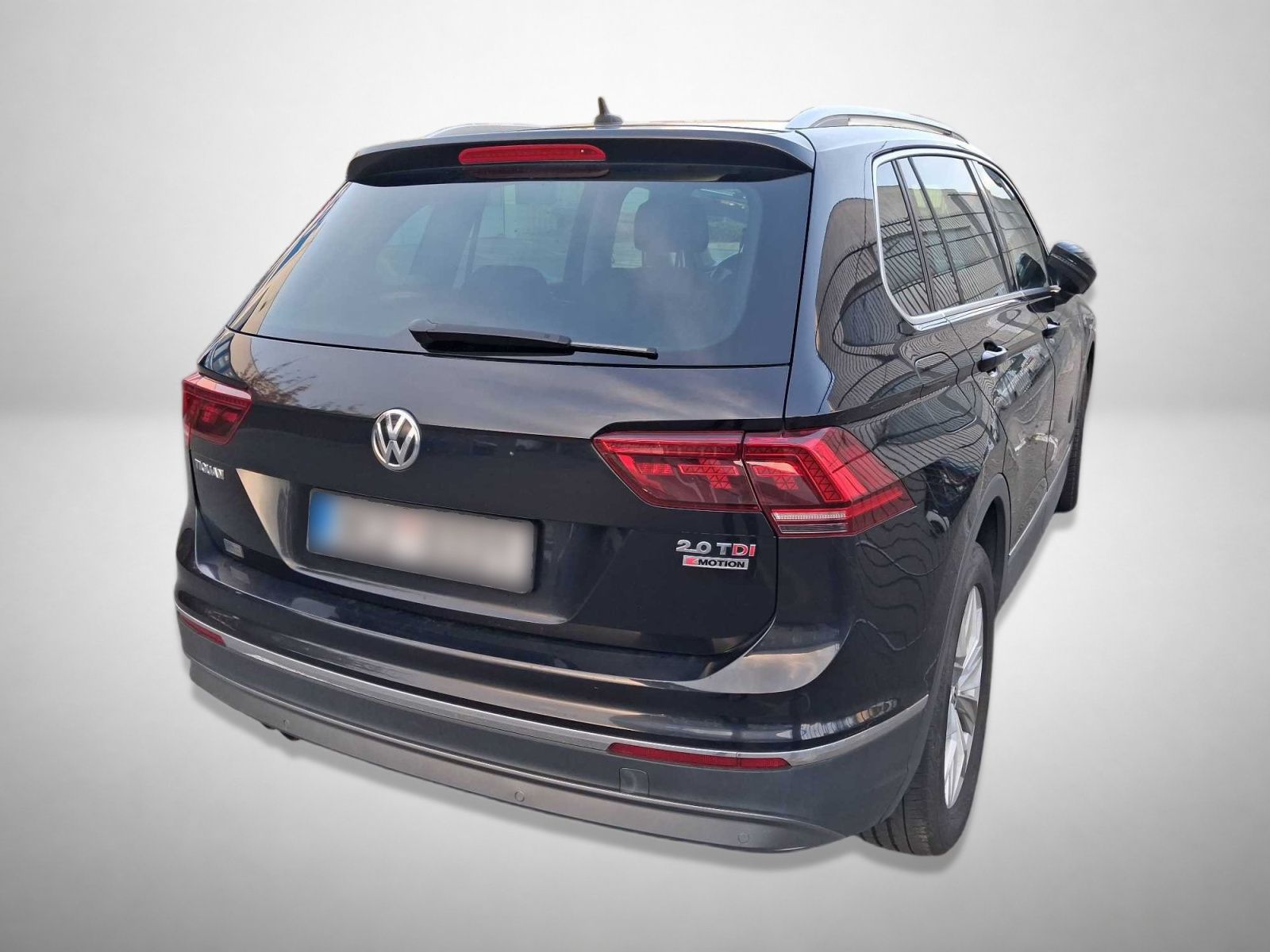 Volkswagen Tiguan, 2.0 TDI, 4X4, Automat, Navi - fotka 2