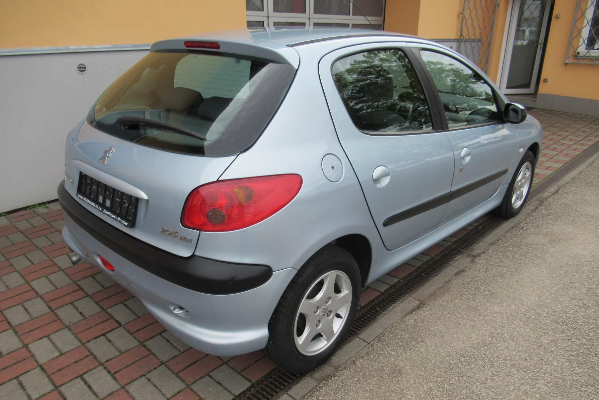 Peugeot 206, 1.4 HDi KLIMA TOP STAV! - fotka 2