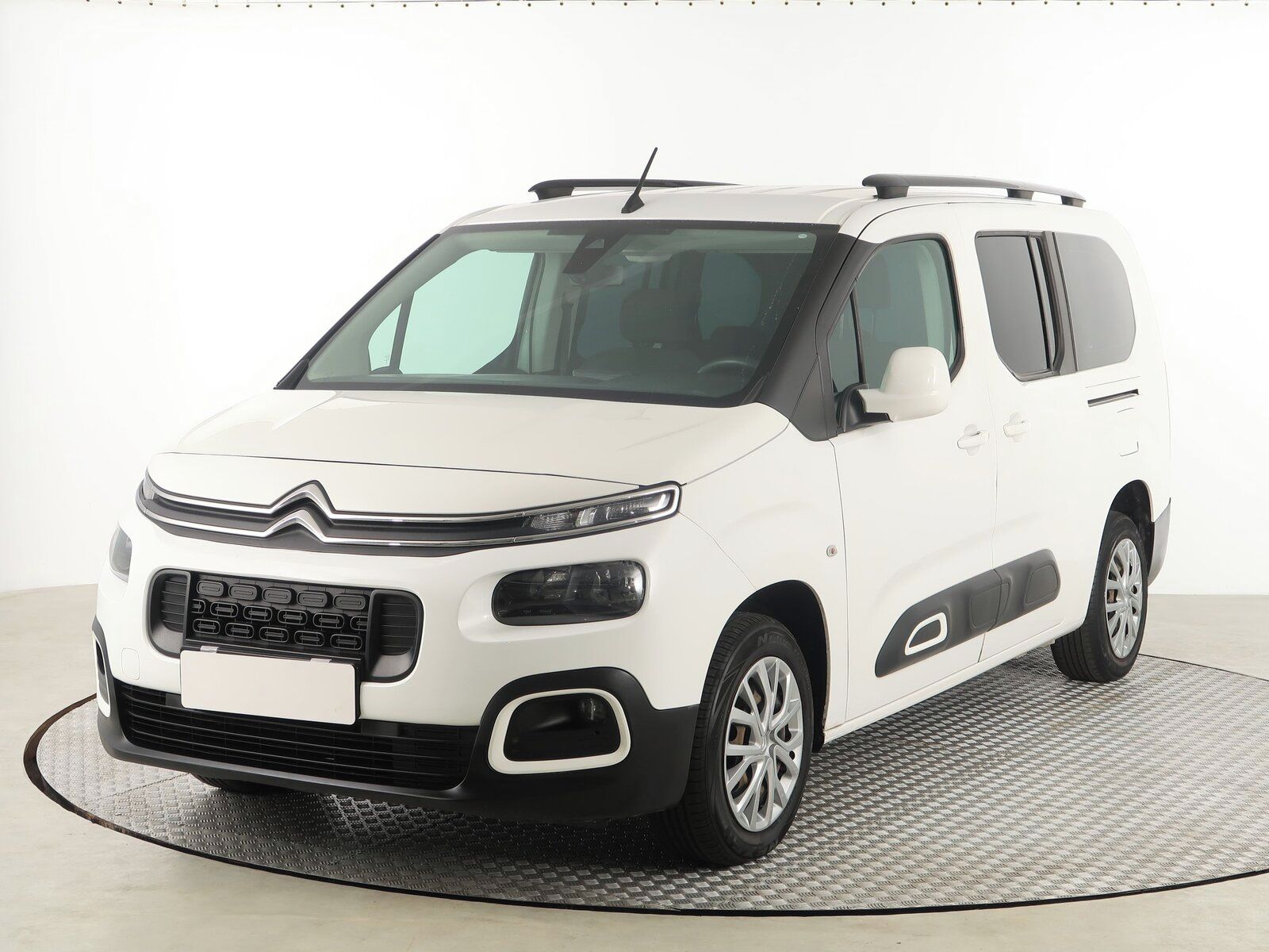 Citroën Berlingo, Maxi 1.5 BlueHDi, Live, 5Míst - fotka 2