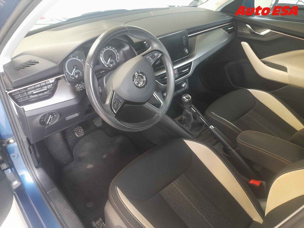 Škoda Kamiq, 1.0 tsi,2.maj,ČR,navi - fotka 3