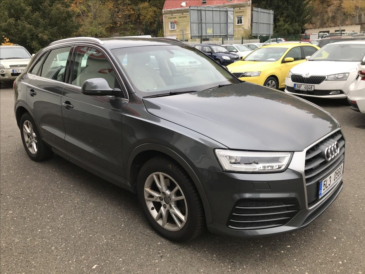Audi Q3, 2,0 TDi 4x4 S Tronic - fotka 5