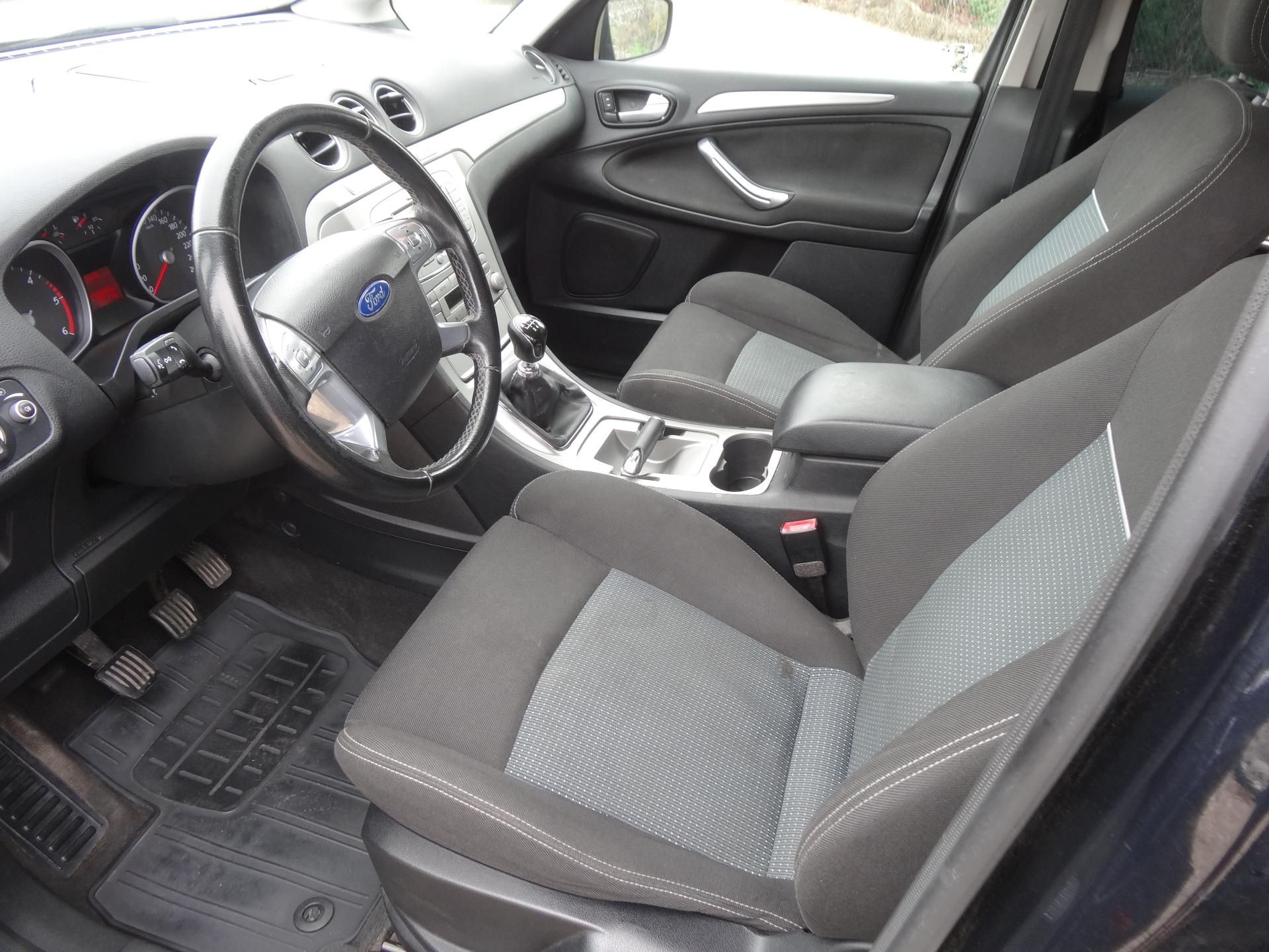 Ford S-MAX, S-MAX 7-míst Taž.zař. - fotka 2