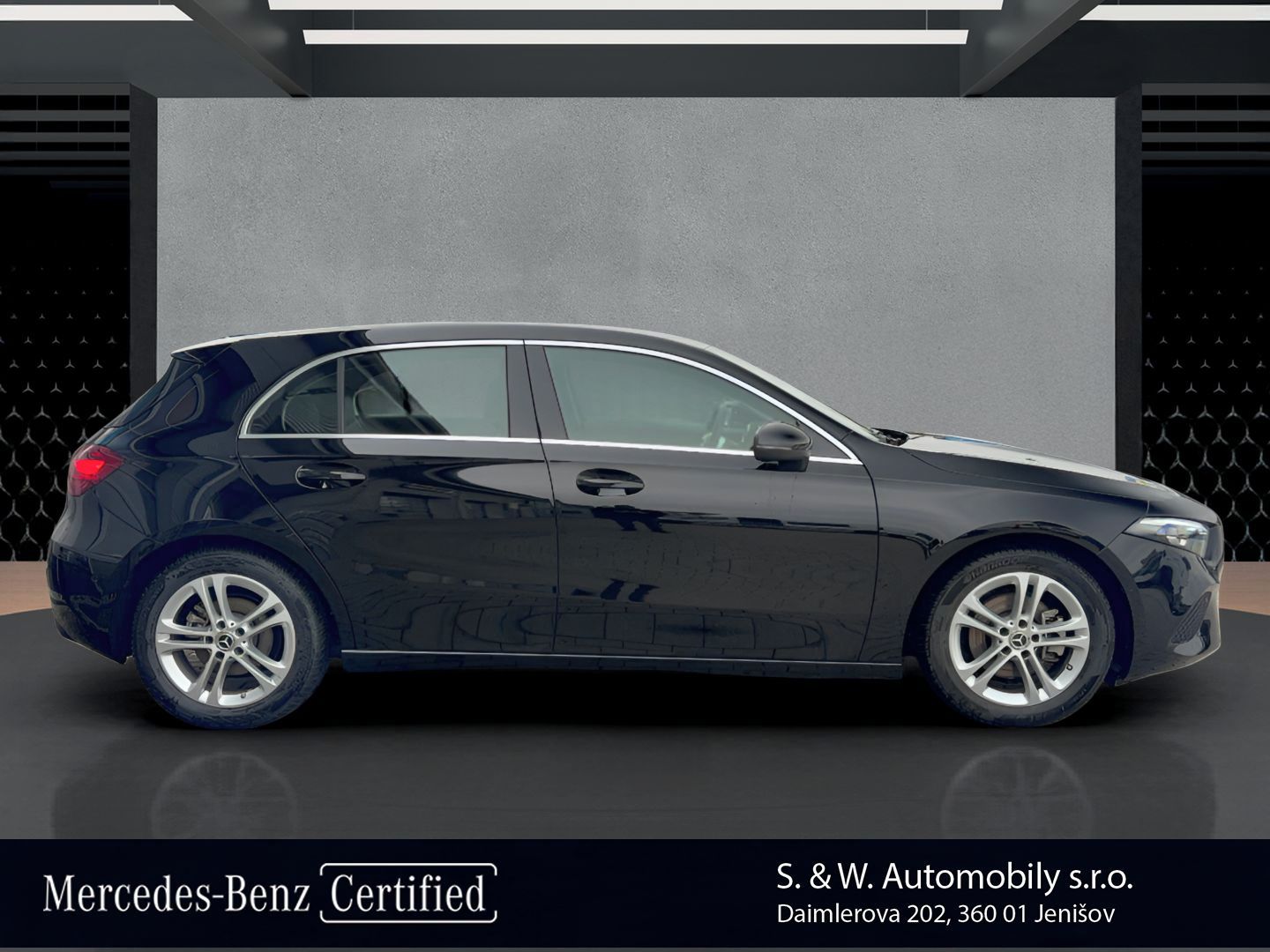 Mercedes-Benz Třídy A, 200 Progressive Line - fotka 4